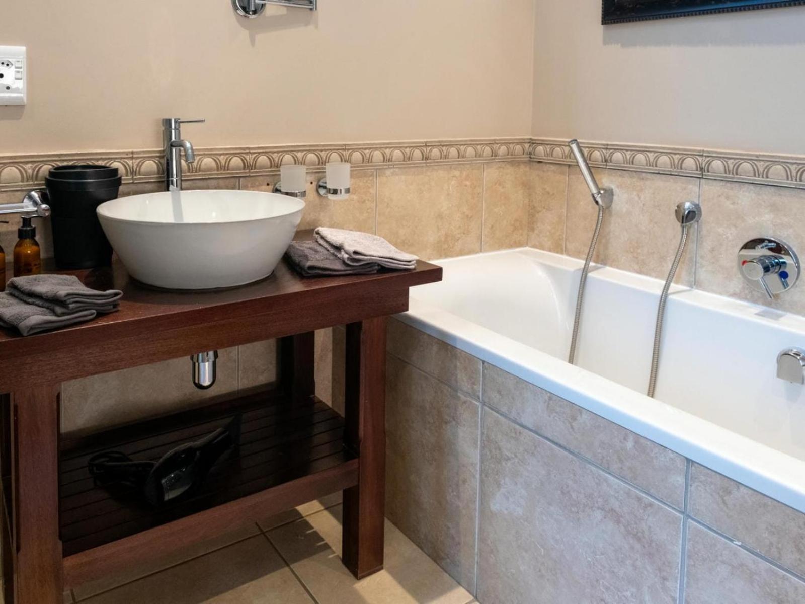 Guest House The Lazy Lion Knysna Room photo